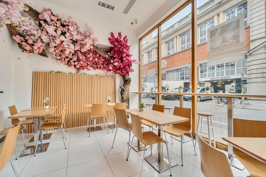 Property photo 2 of 11 1435145-8-69ce40c430c3c.Jpg