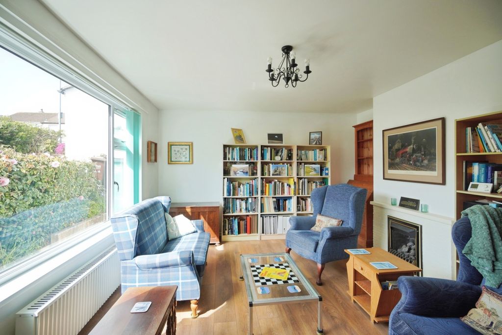 Property photo 2 of 14 Lounge/Dining Room