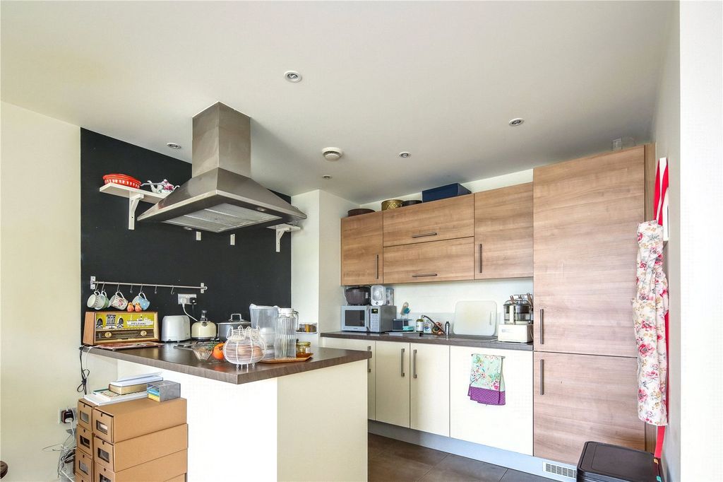 Property photo 3 of 13 Kitchen