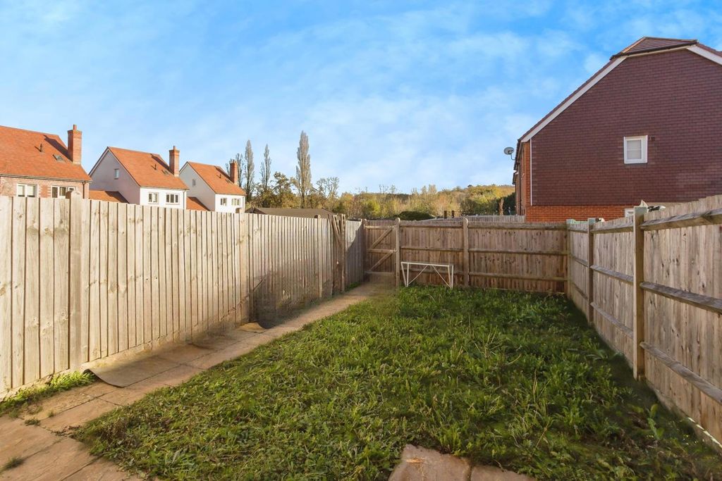 Property photo 3 of 20 Pbox-Img.Jpg