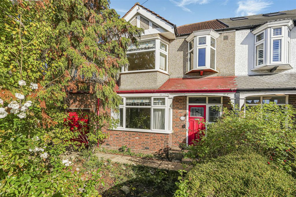 Property photo 1 of 14 External