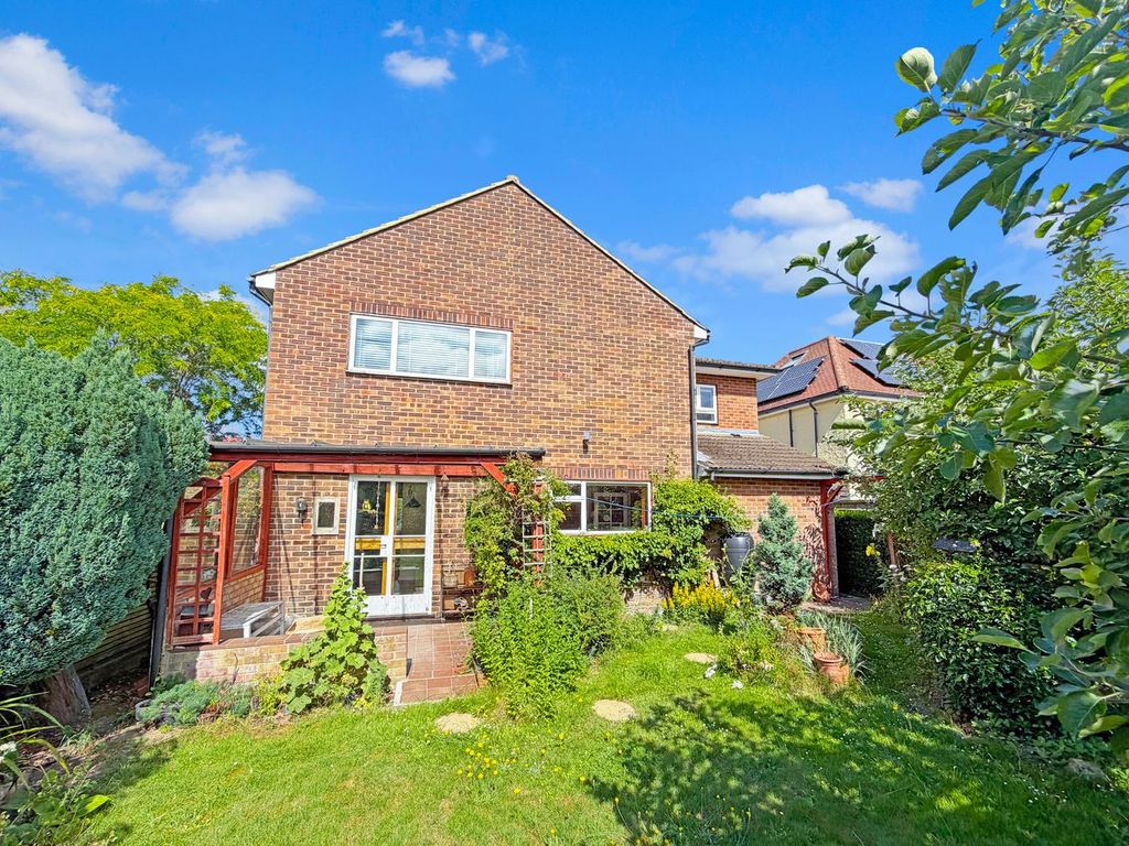 Property photo 2 of 12