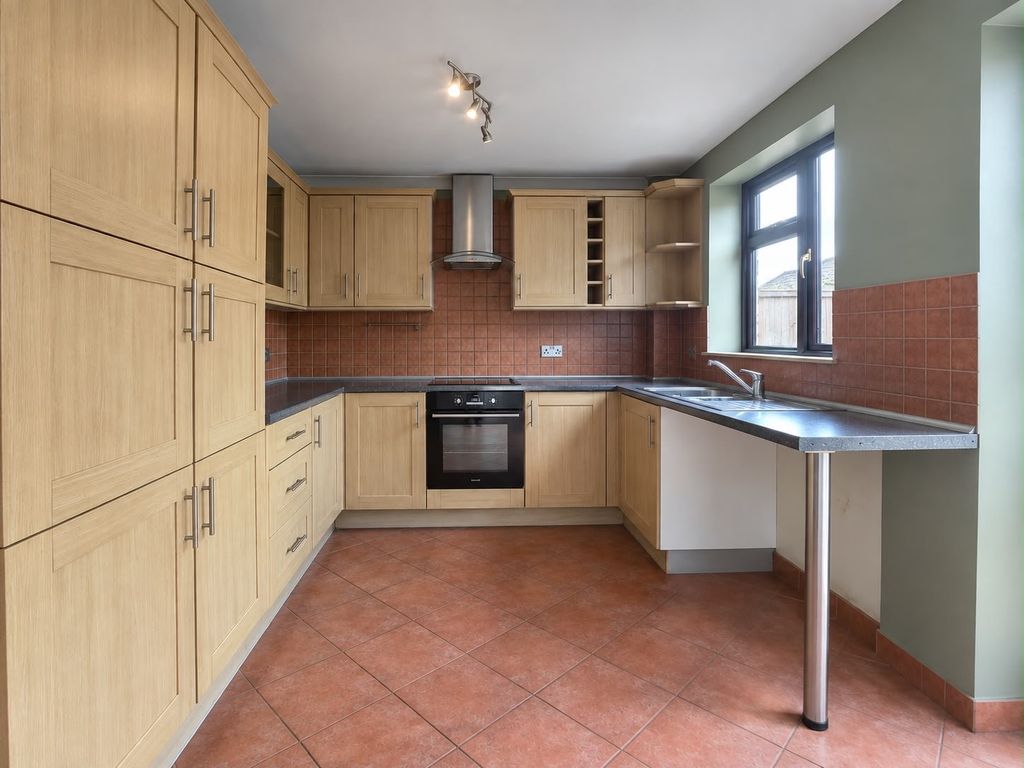 Property photo 2 of 16