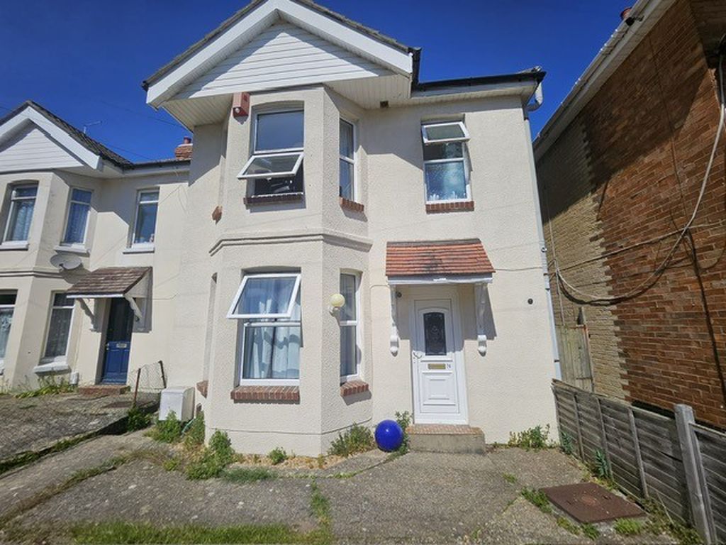 Property photo 1 of 9 Photo 10