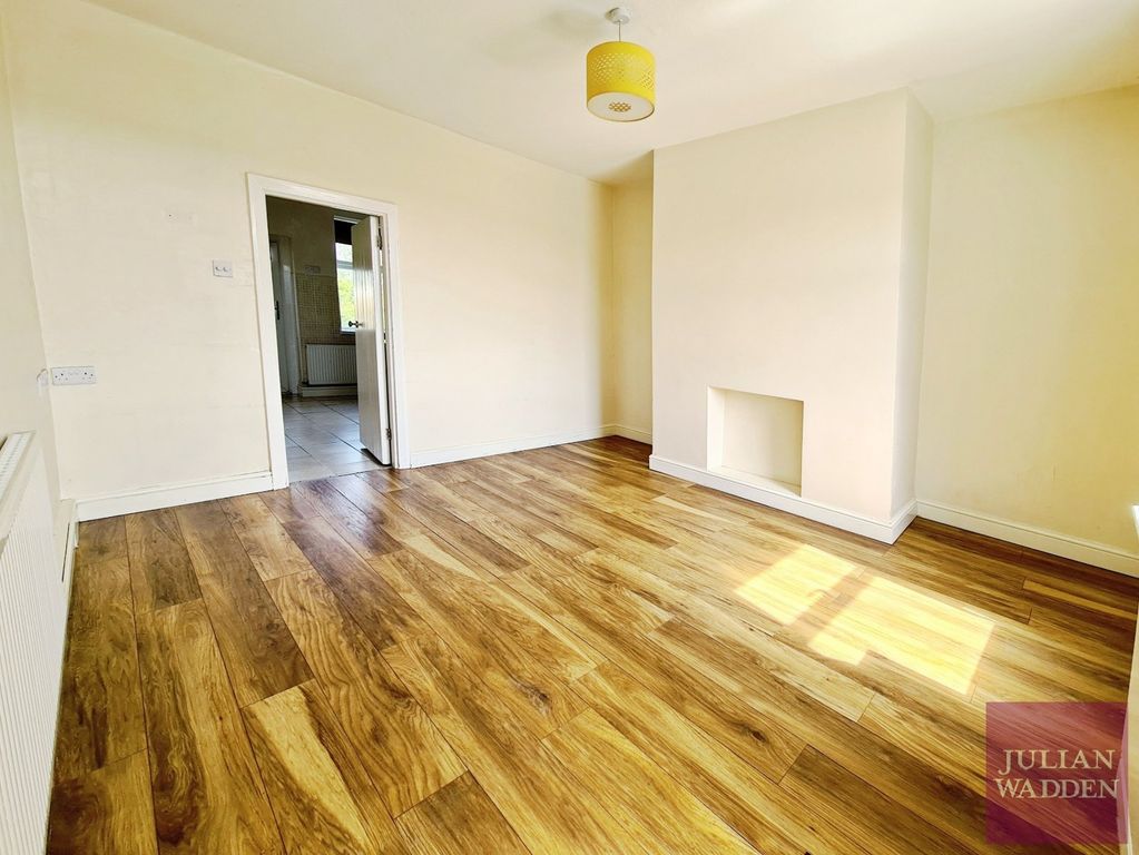 Property photo 3 of 11 Picture No. 01