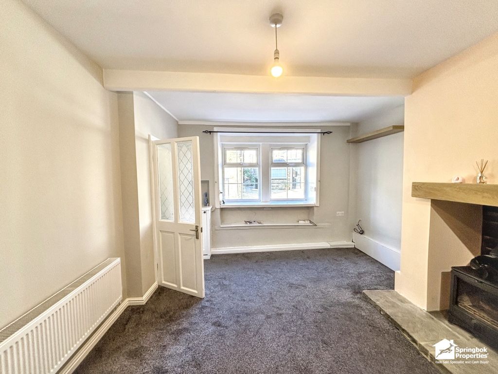 Property photo 3 of 11 Image 2