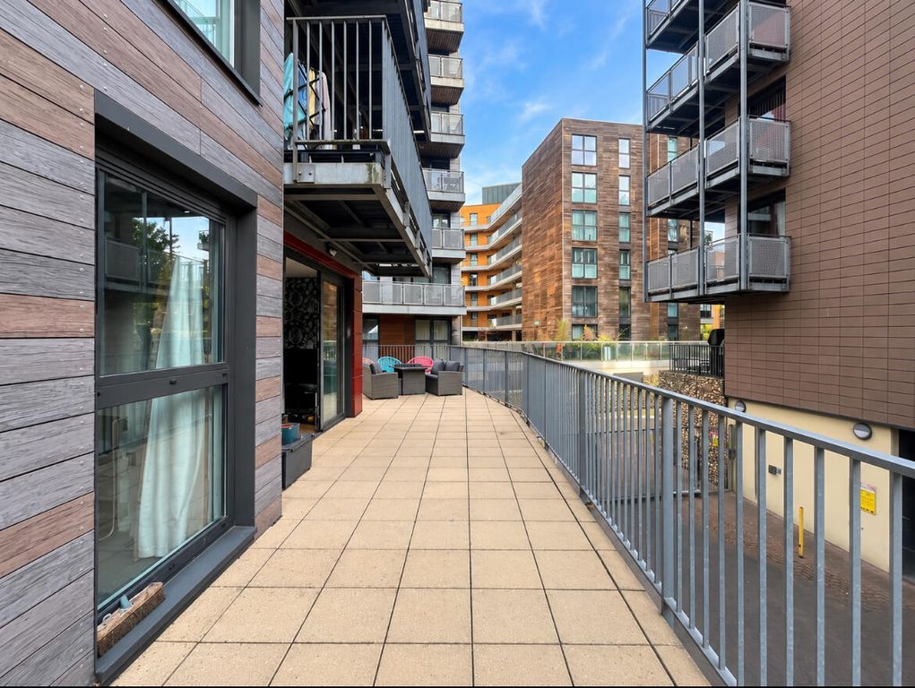 Property photo 3 of 9 Terrace / Patio