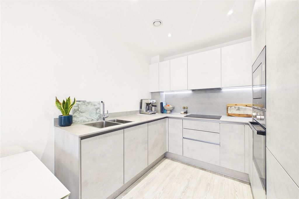 Property photo 2 of 11 Picture No. 02