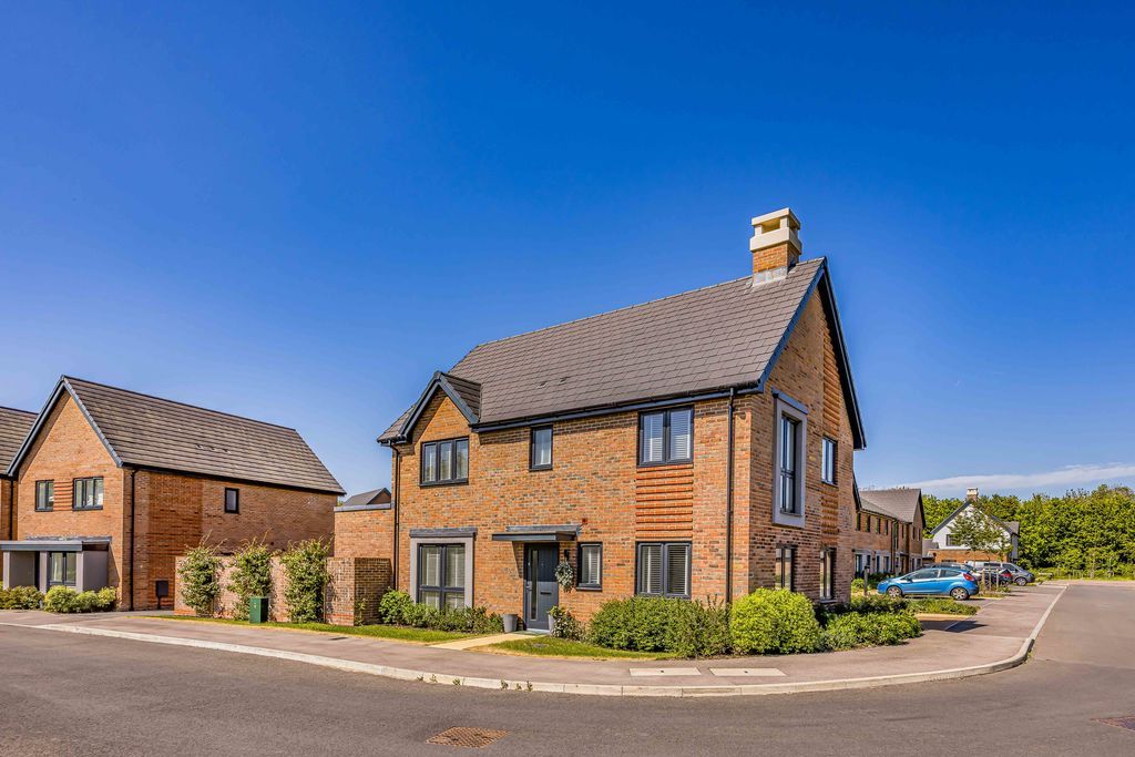 Property photo 1 of 21 Photo 24