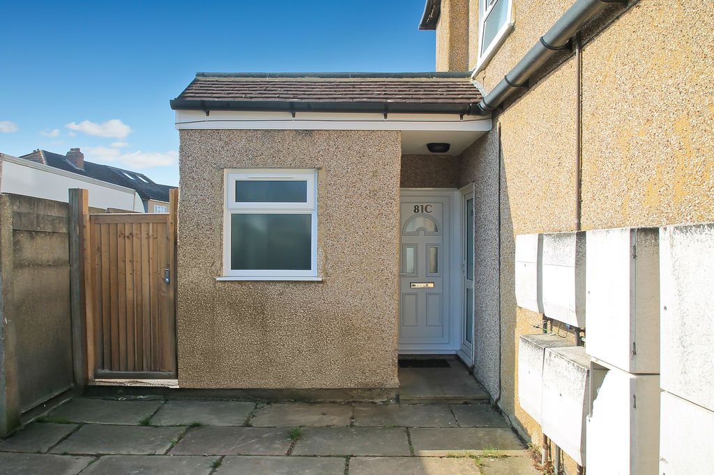 Property photo 2 of 9 Photo 8