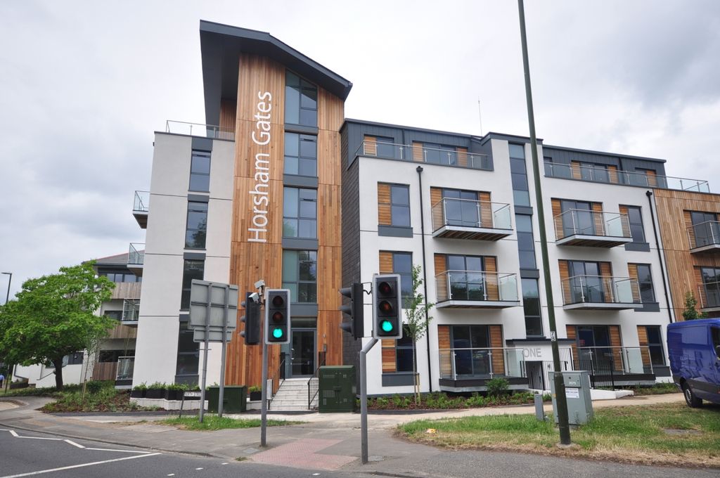 Property photo 1 of 9 068