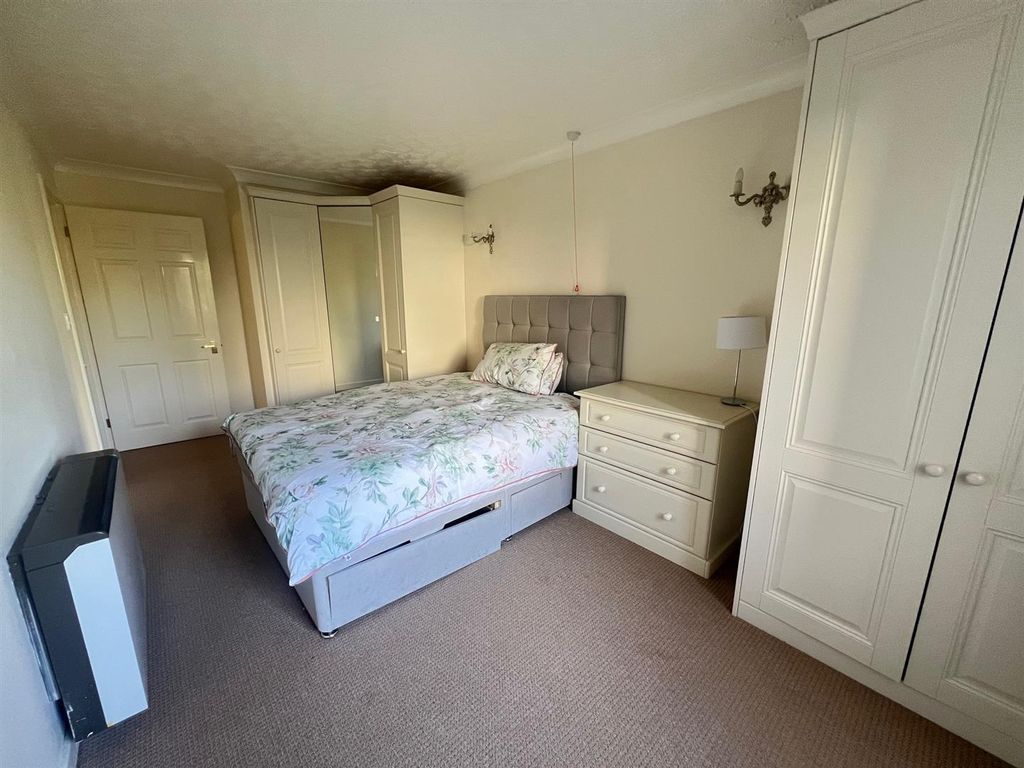 Additional image 13 of 1 bed flat for saleWorcester Road, Malvern WR14