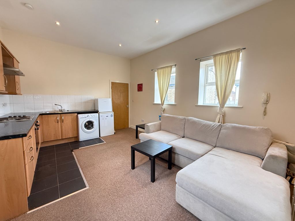 Property photo 2 of 5