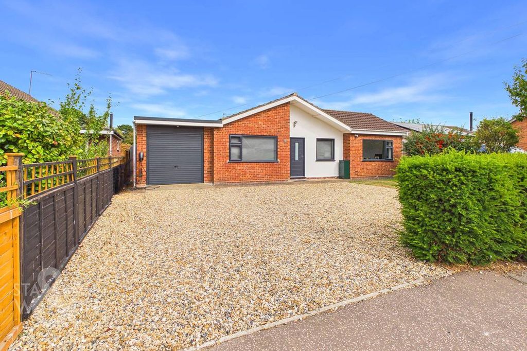 Property photo 1 of 22