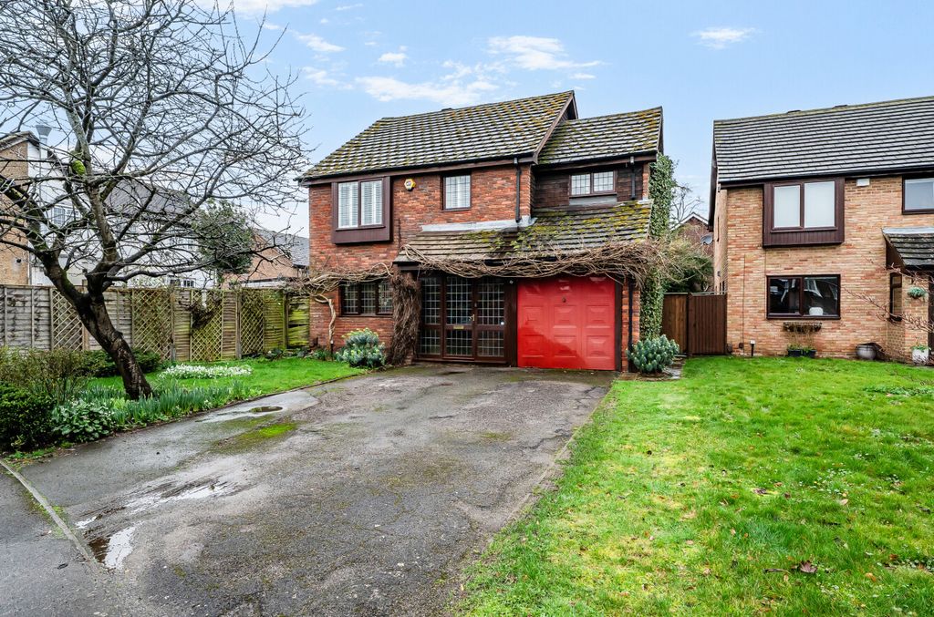 Property photo 1 of 20 1410455-1-698Df7A...