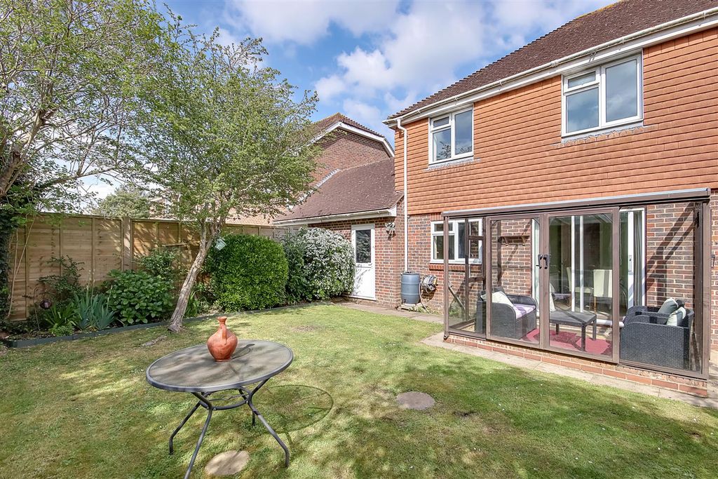 Property photo 2 of 20 Rear Garden