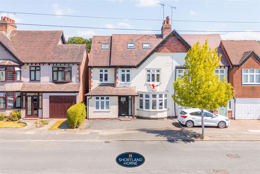 Property photo 1 of 37