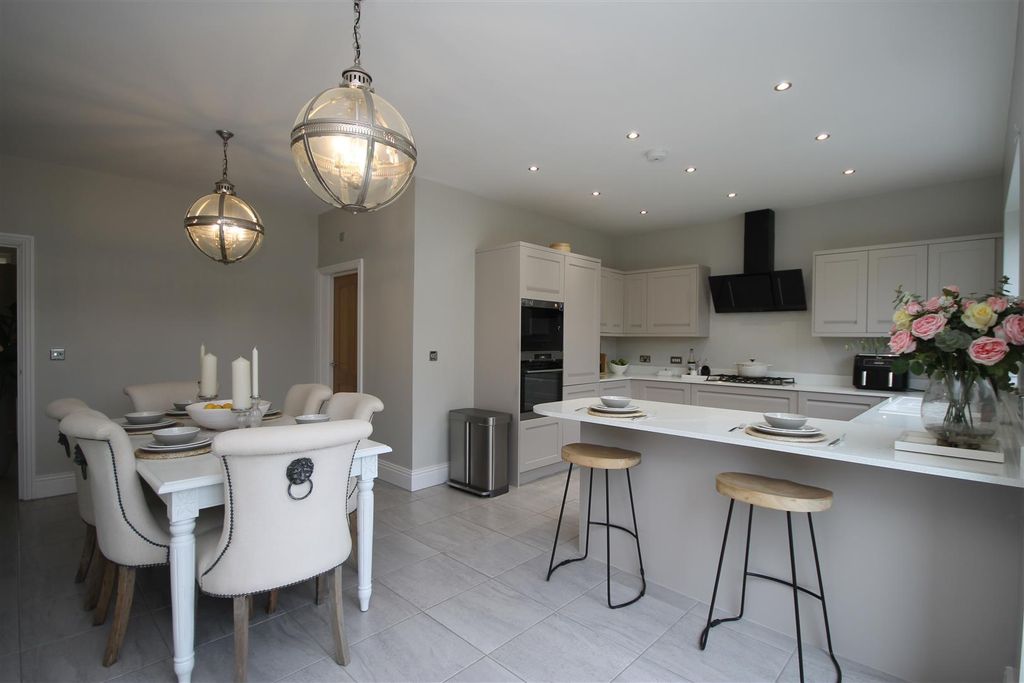 Additional image 7 of 5 bed detached house for saleEachwick Drive, Medburn, Newcastle Upon Tyne NE20