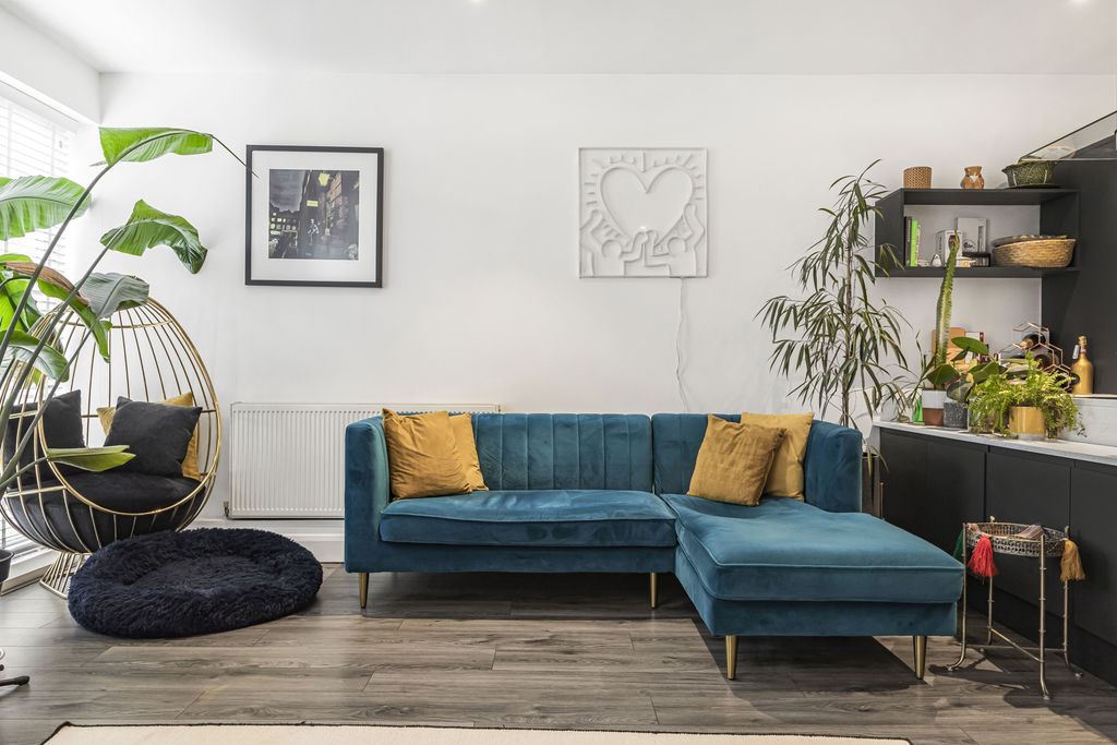 Property photo 2 of 26 Photo 23