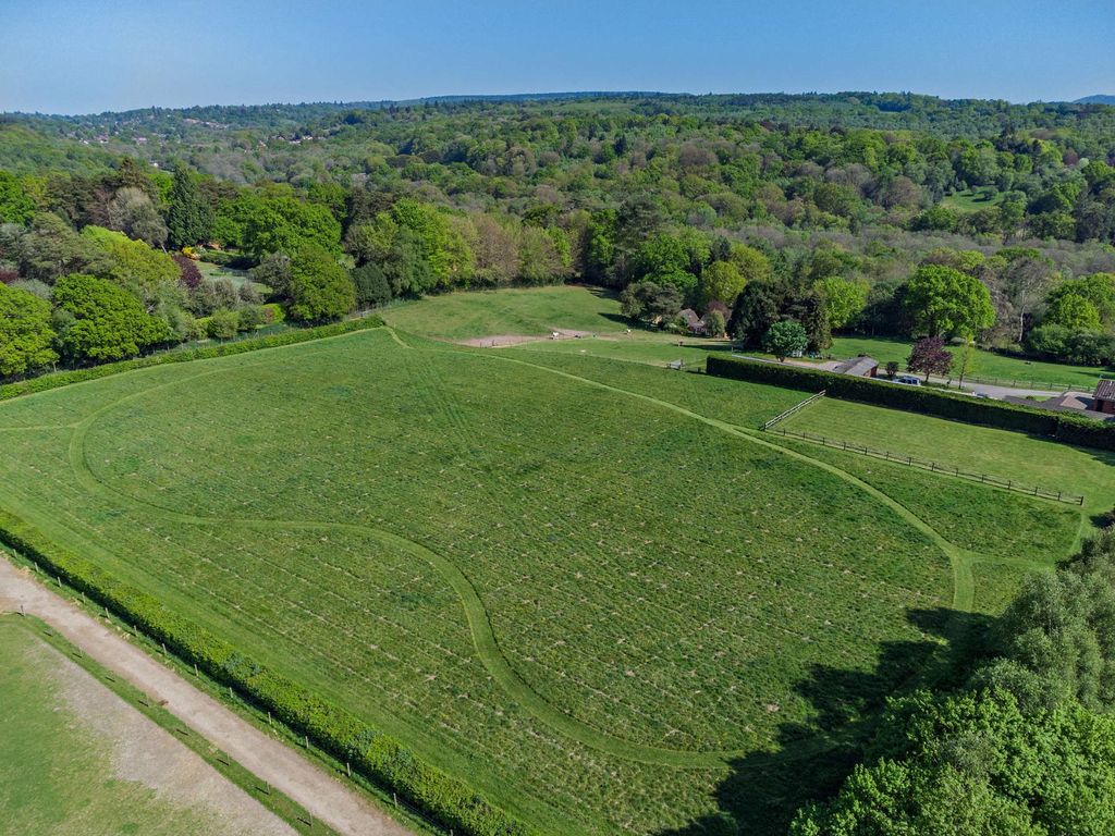 Property photo 2 of 22 Picture No. 62