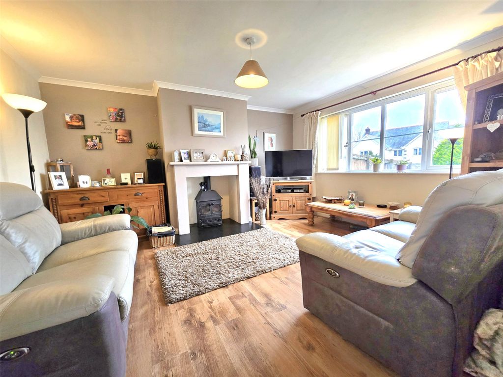 Property photo 2 of 19 2 - Picture No. 02