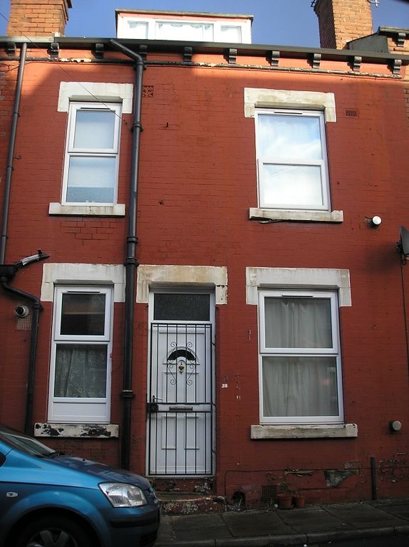 Property photo 1 of 1