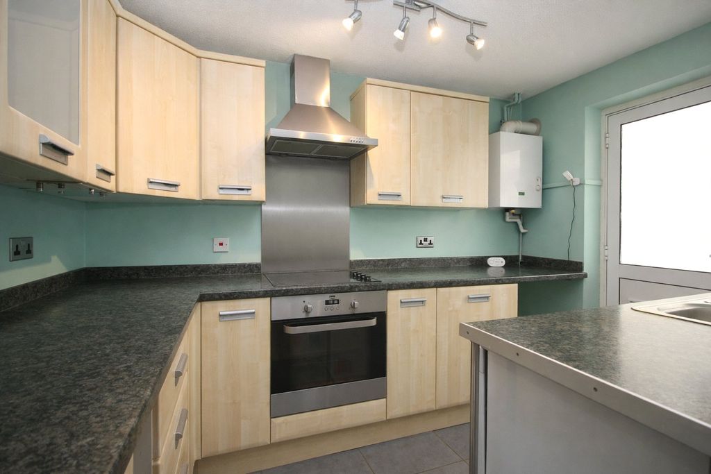 Property photo 2 of 12 Picture No. 02