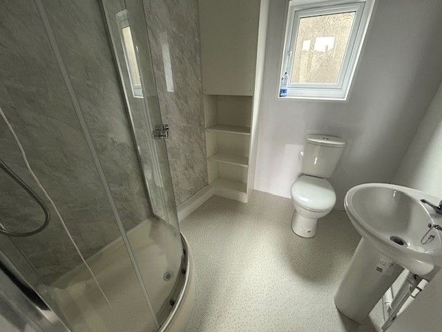 Property photo 3 of 5 Bathroom