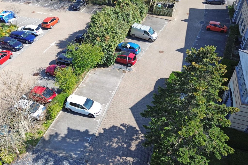 Property photo 2 of 8 2 - Parking Spaces For Auction, Worle.Jpg