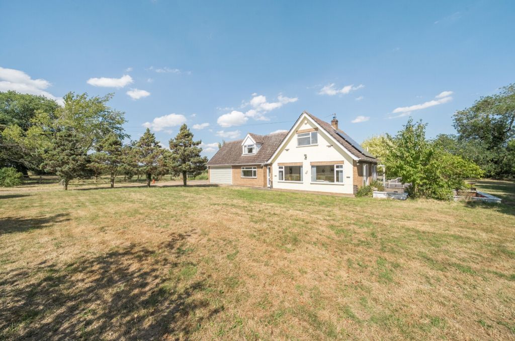 Property photo 1 of 37 1317674-15-68638Abb5B887-Arw