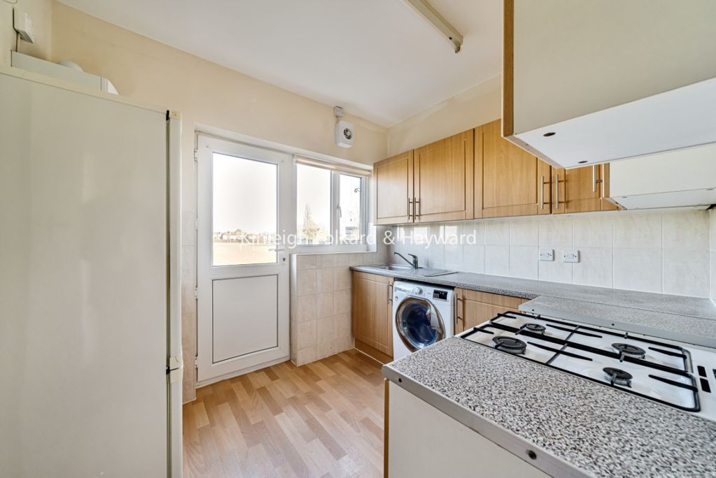 Property photo 2 of 8 3Bb1c661-F420-4314-B