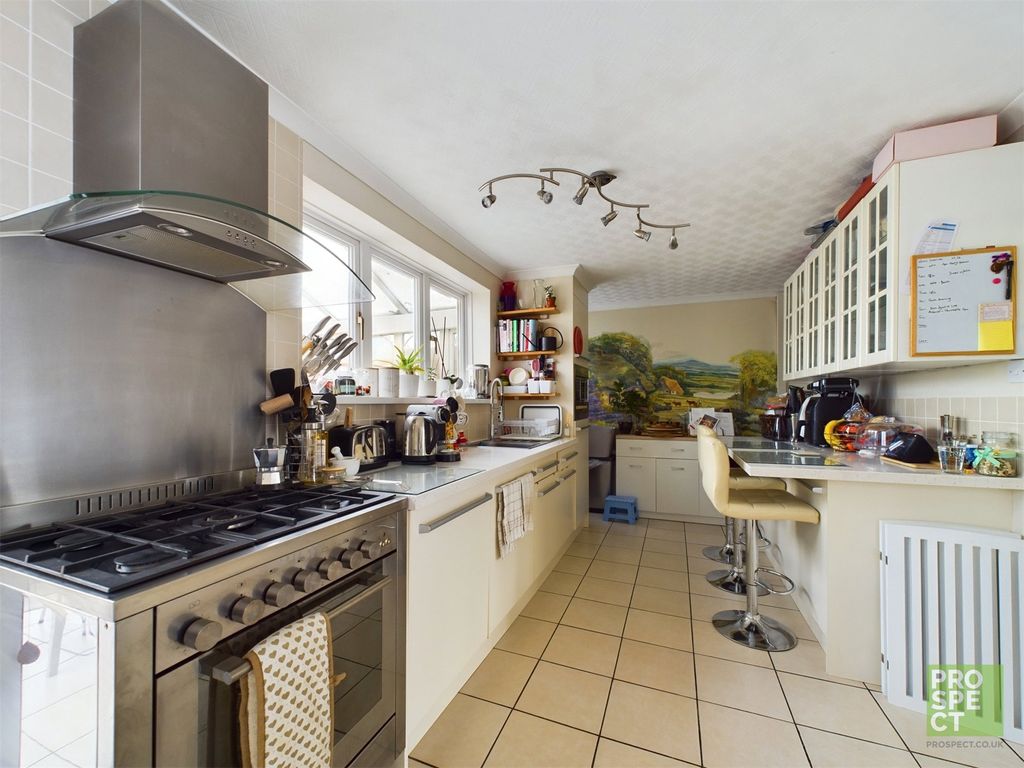 Property photo 3 of 9 Picture No. 19