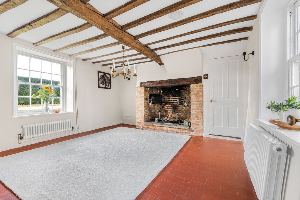 Property photo 3 of 50 Living Room