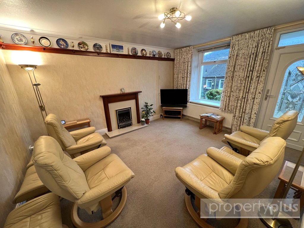 Property photo 2 of 23 Picture No. 08