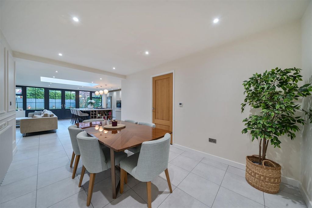 Additional image 16 of 6 bed detached house for saleOutwood Lane, Chipstead, Coulsdon CR5