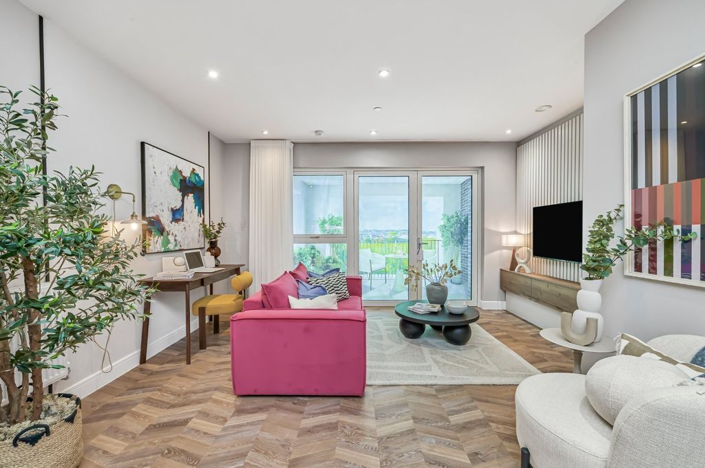 Property photo 1 of 8 Picture No. 15