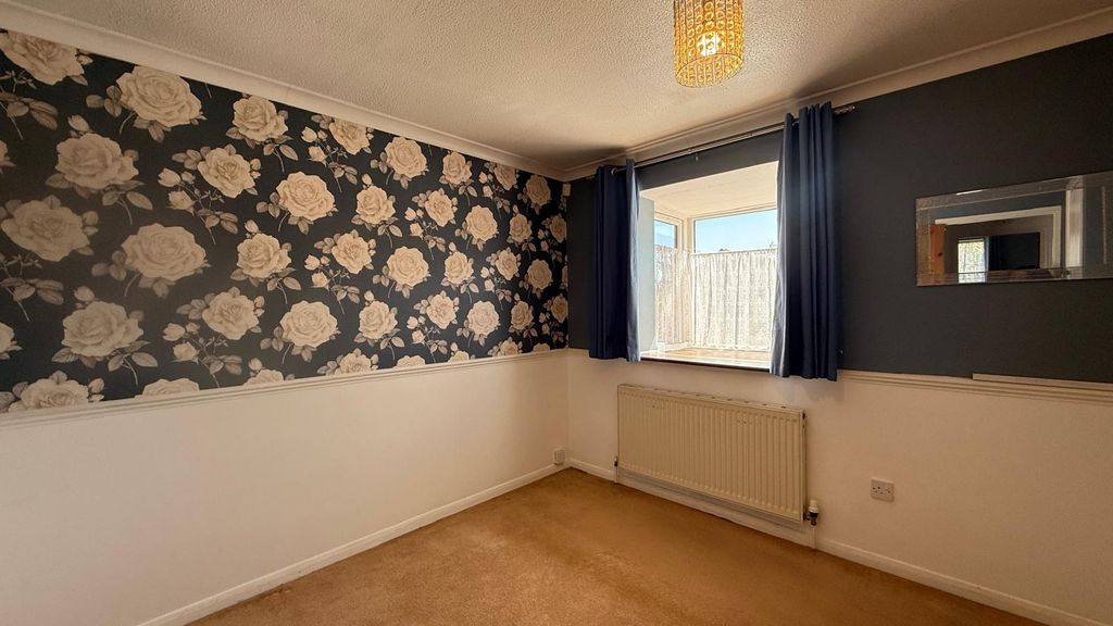 Property photo 3 of 10 Gallery