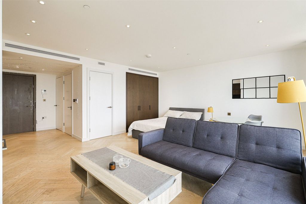 Property photo 3 of 12 Picture No. 05