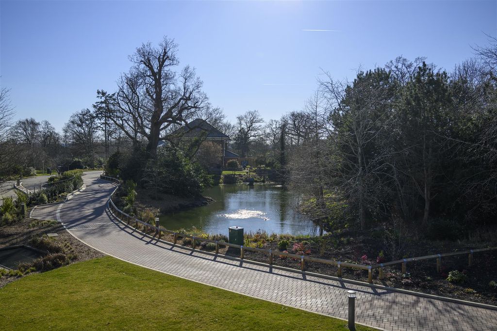 Additional image 13 of 3 bed flat for saleHildenborough, Tonbridge TN11