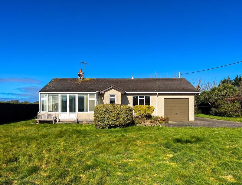 Property photo 3 of 16 Craig Veg