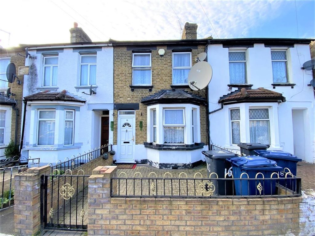 Property photo 1 of 13