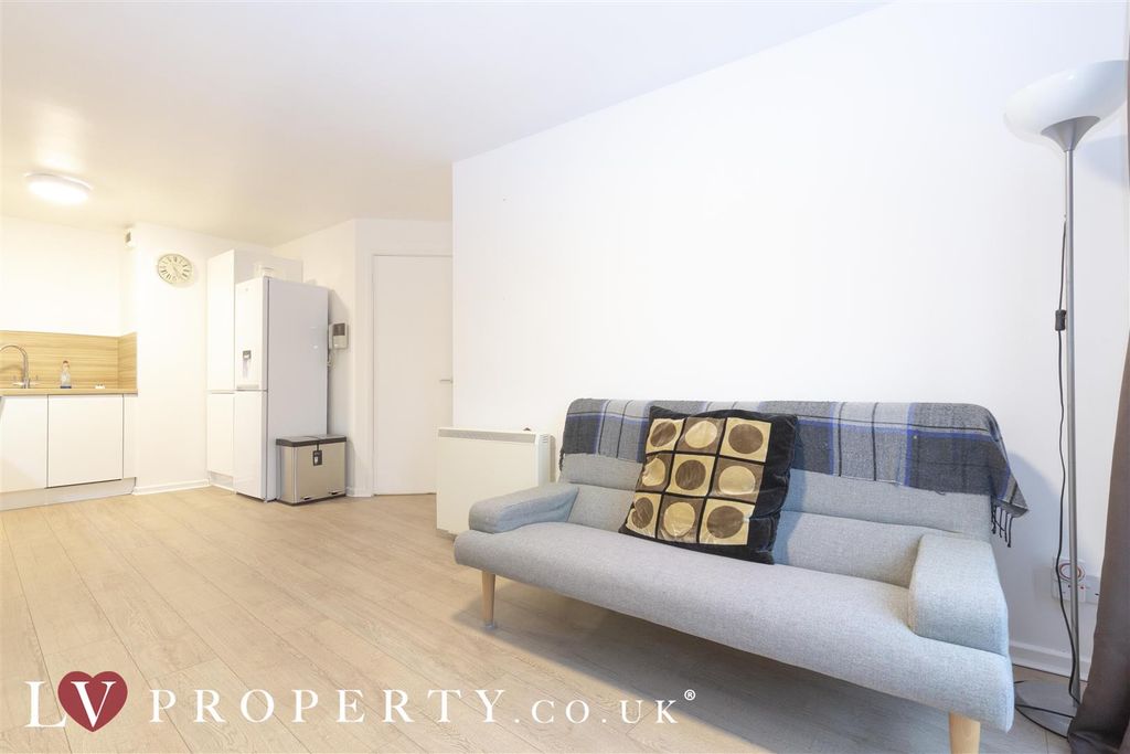 Property photo 2 of 7 N5.Jpg