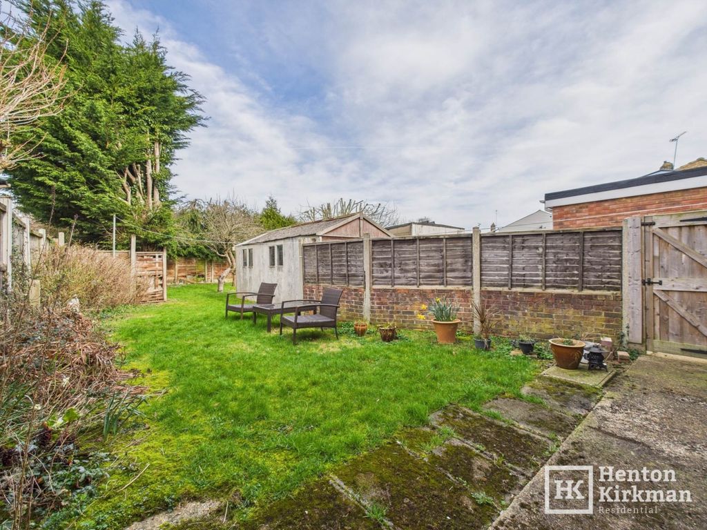 Property photo 3 of 16