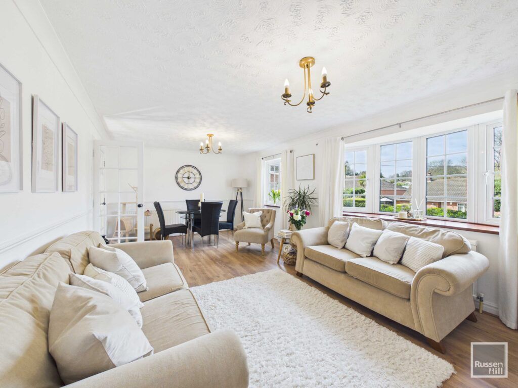 Property photo 2 of 25