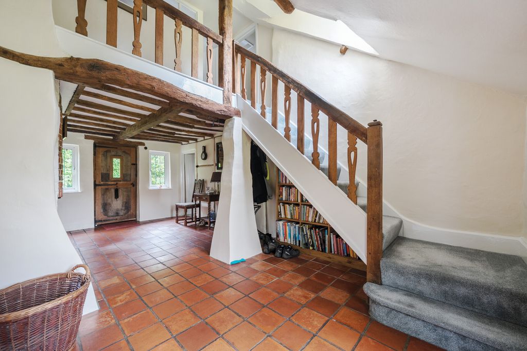 Property photo 2 of 12 2