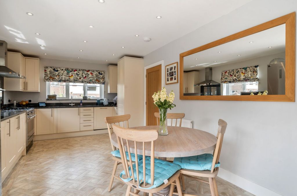 Additional image 5 of 3 bed detached house for saleSherwood Close, Liss GU33