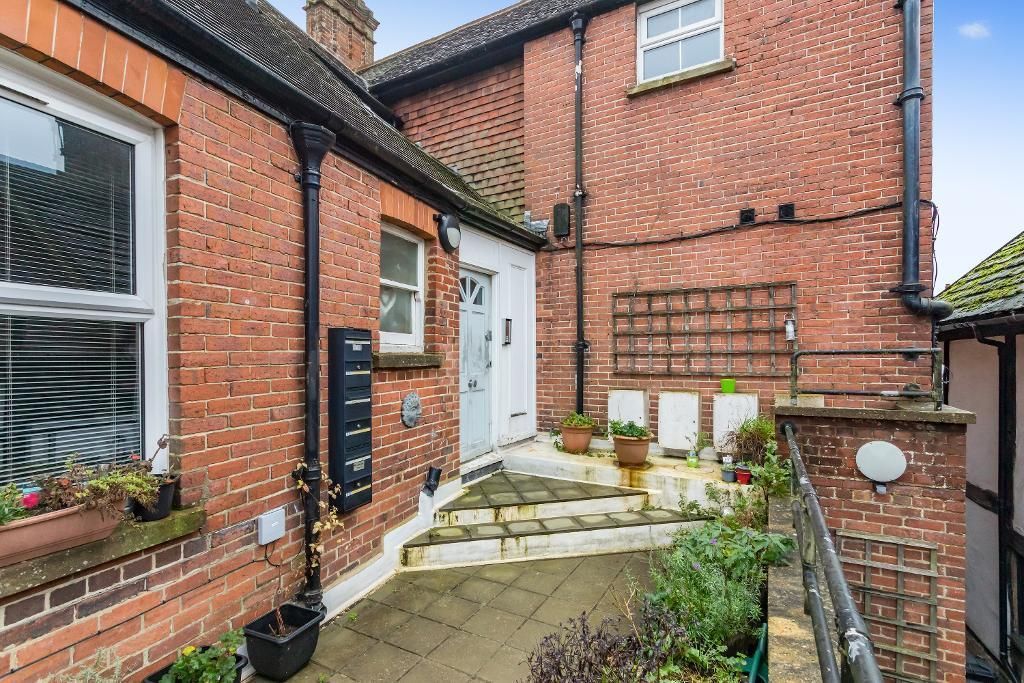 Additional image 6 of 1 bed flat for saleHigh Street, East Grinstead RH19