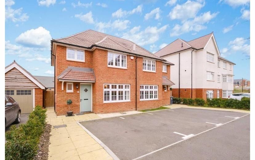 Property photo 1 of 18 5298950
