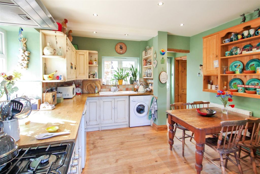 Property photo 3 of 30 Img_1543.Jpg