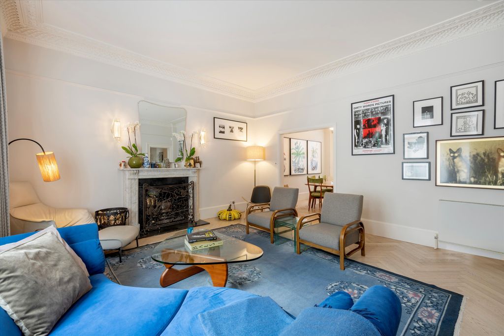 Property photo 1 of 17 Image